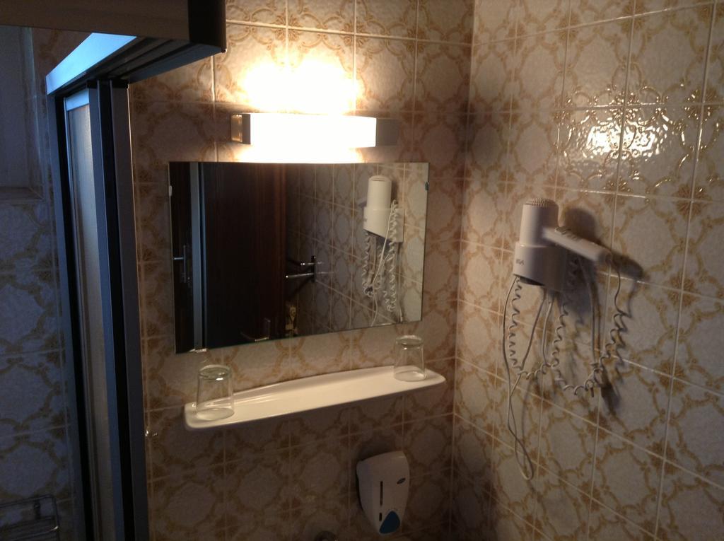 Pension Edelweiss Lachtal Rum bild