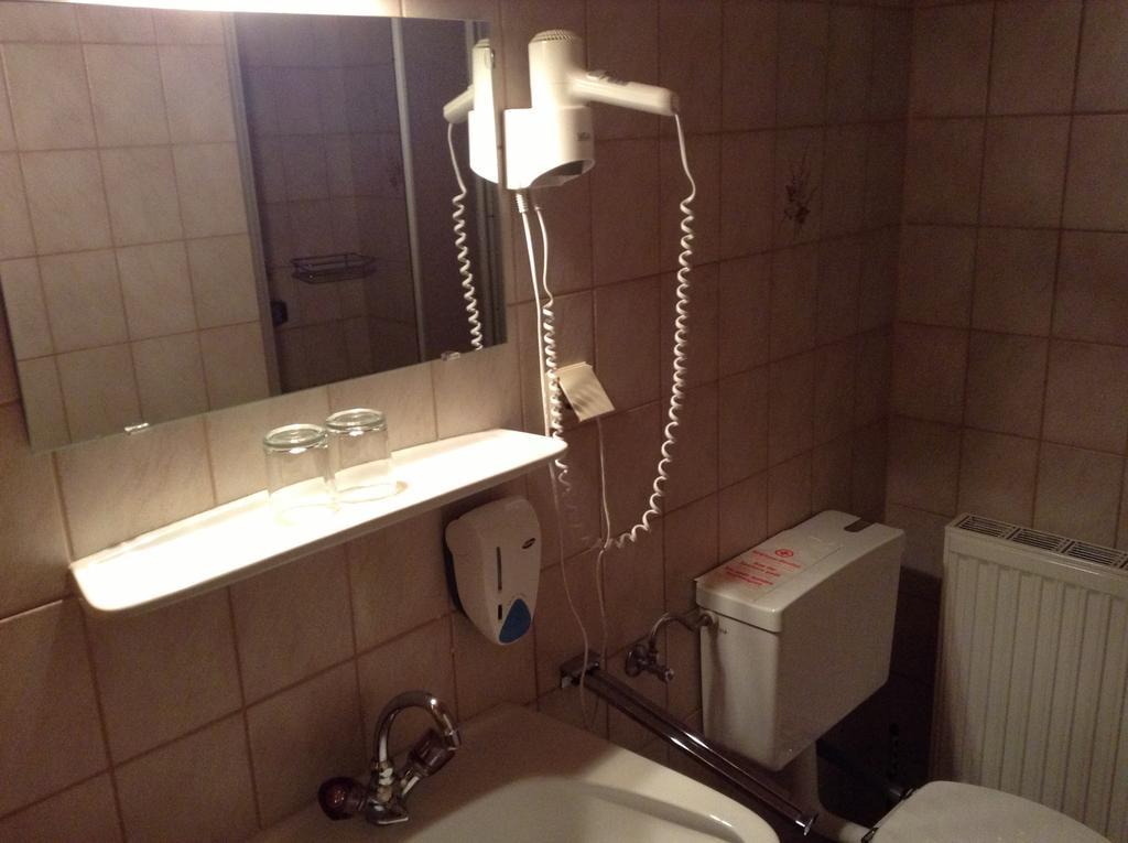 Pension Edelweiss Lachtal Rum bild